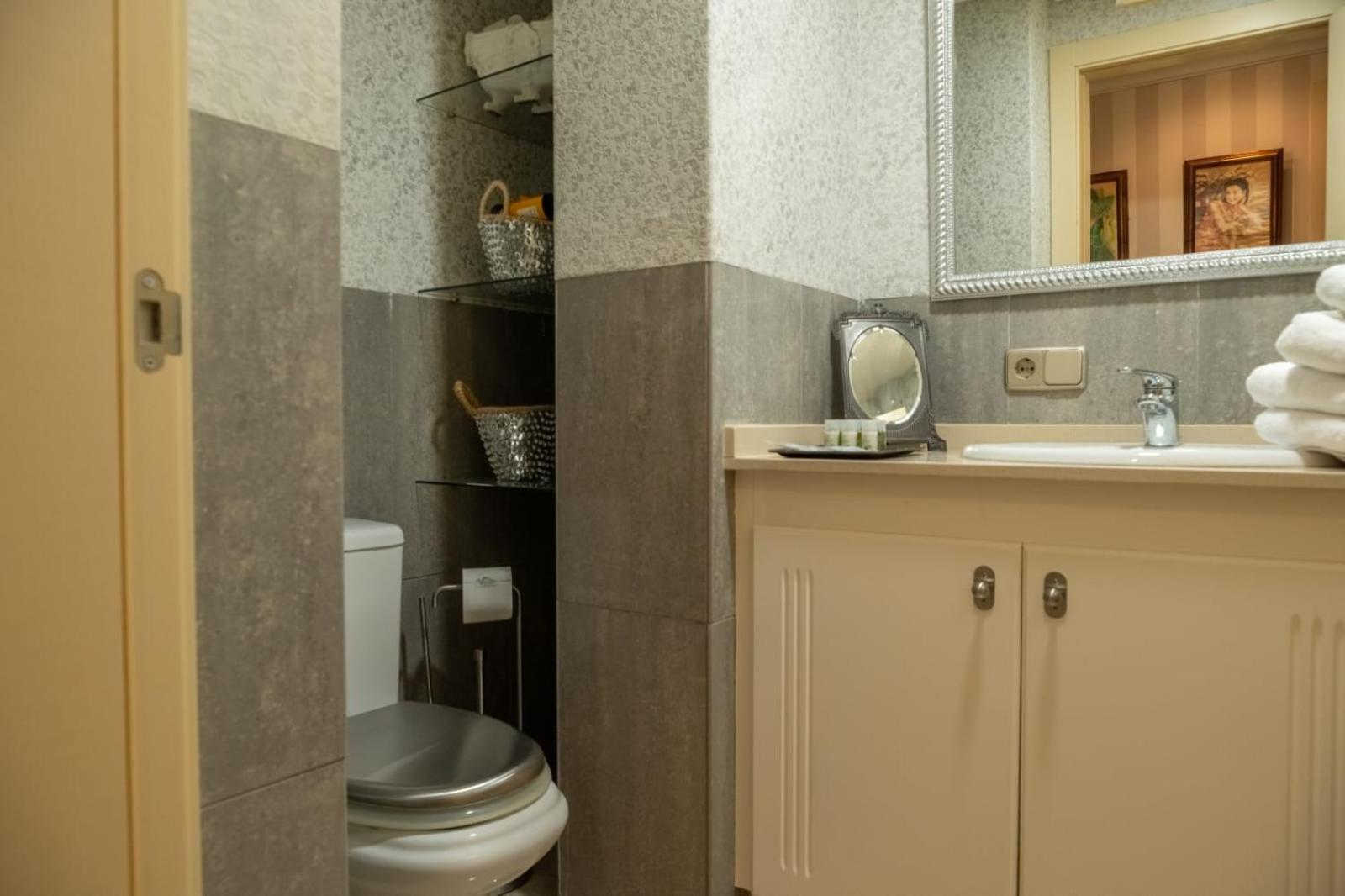 Residencial Anaga Apartment ซานตาครูซ เด เตเนริเฟ ภายนอก รูปภาพ